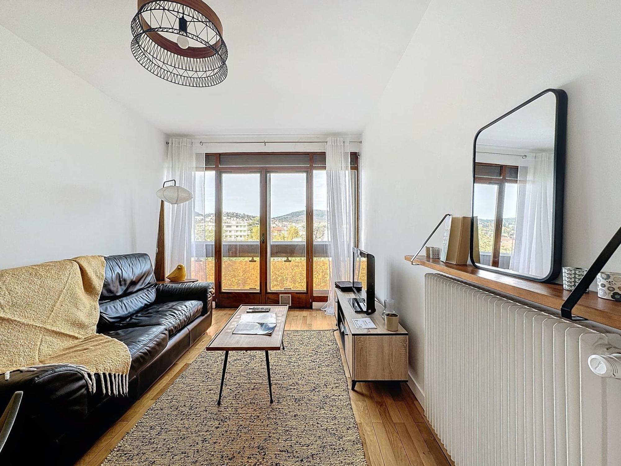 La Lassolas - Charmant T2 Avec Balcon Et Garage Chamalières Eksteriør billede